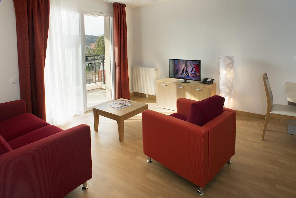 Domitys Les Cigales Du Luberon Aparthotel Cavaillon Bilik gambar